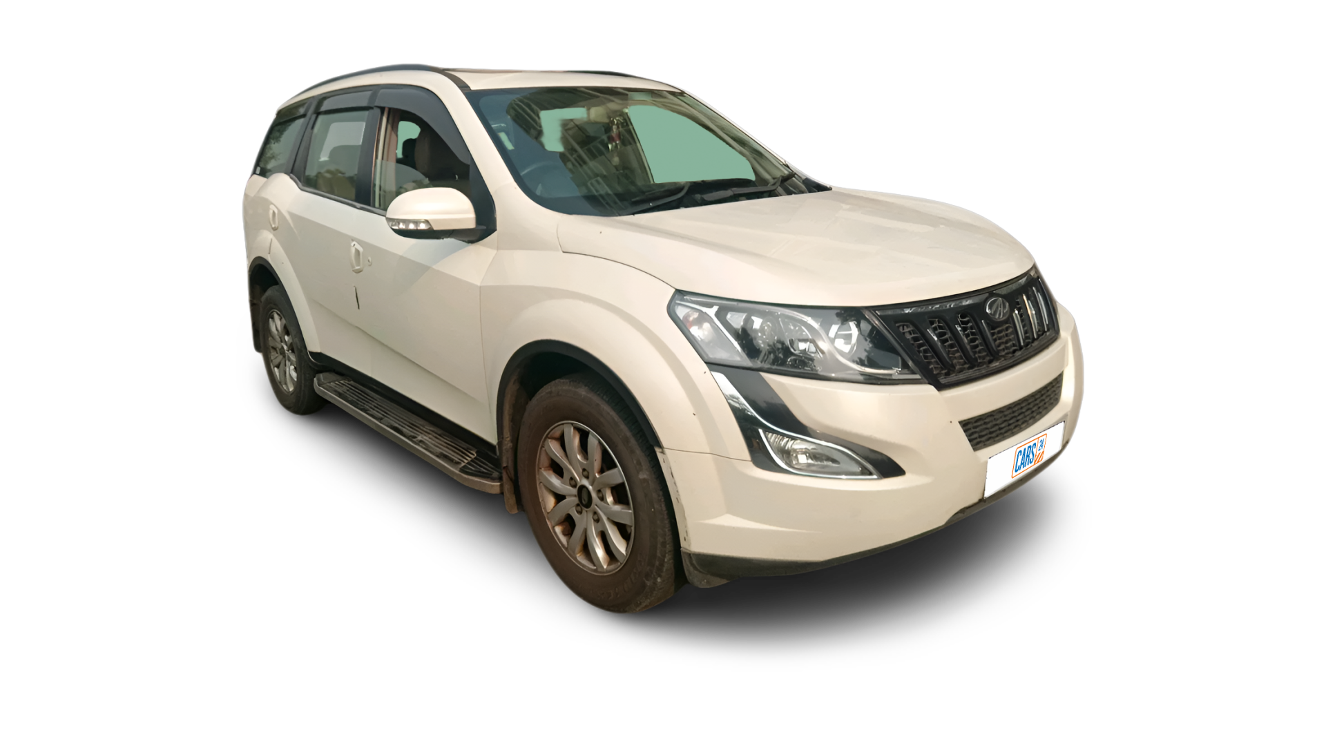 Mahindra XUV500-img